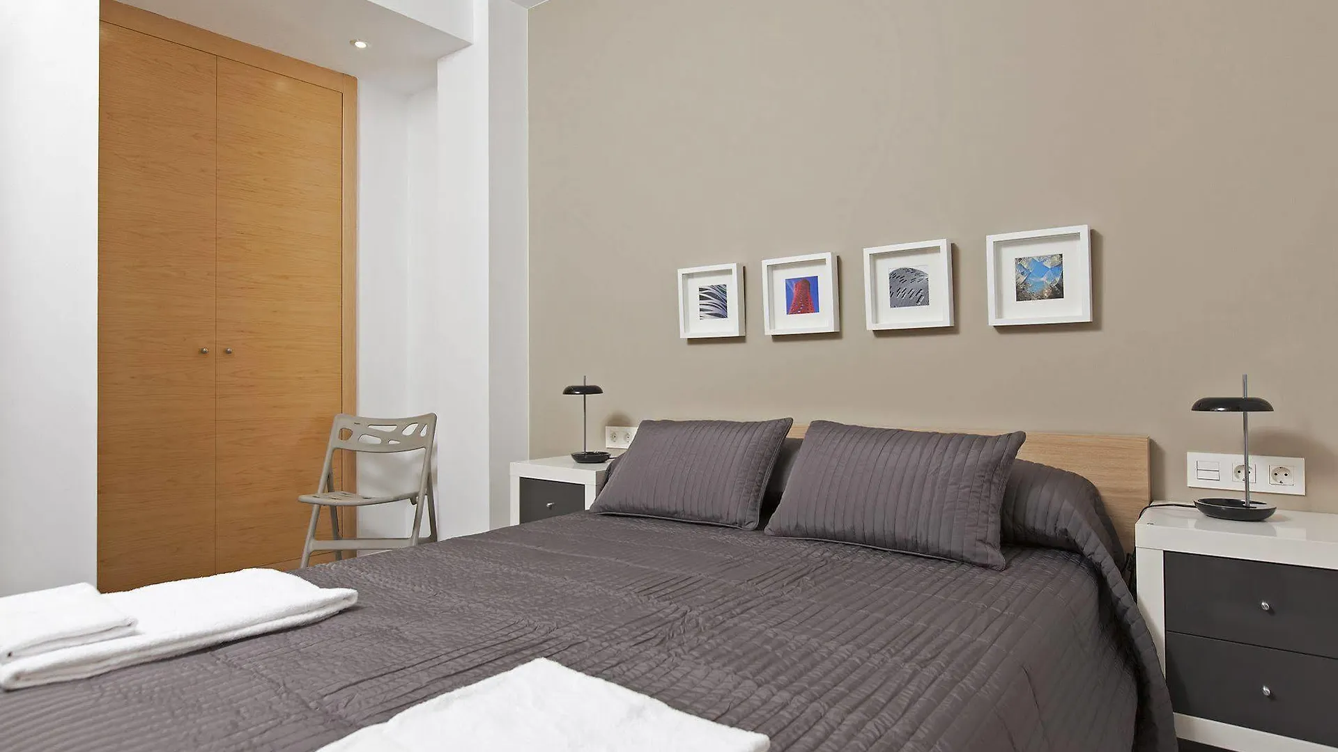 Bbarcelona Gaudi Flats Apartamento Espanha